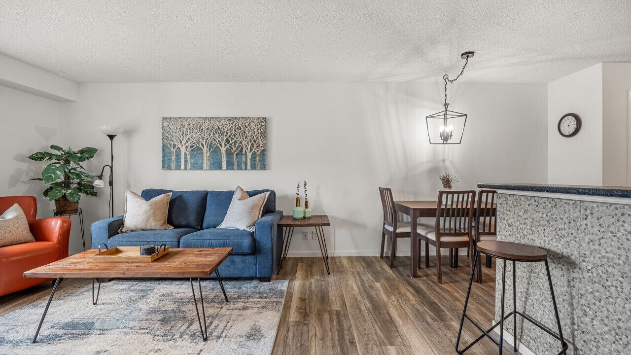 Photo of Livingroom in East Kootenay