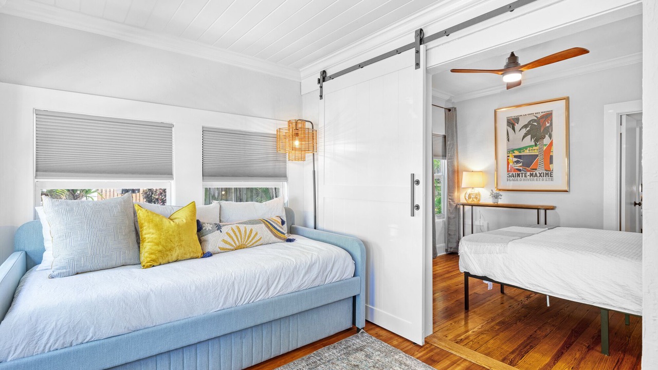 Photo of Bedroom in Parrot Cove