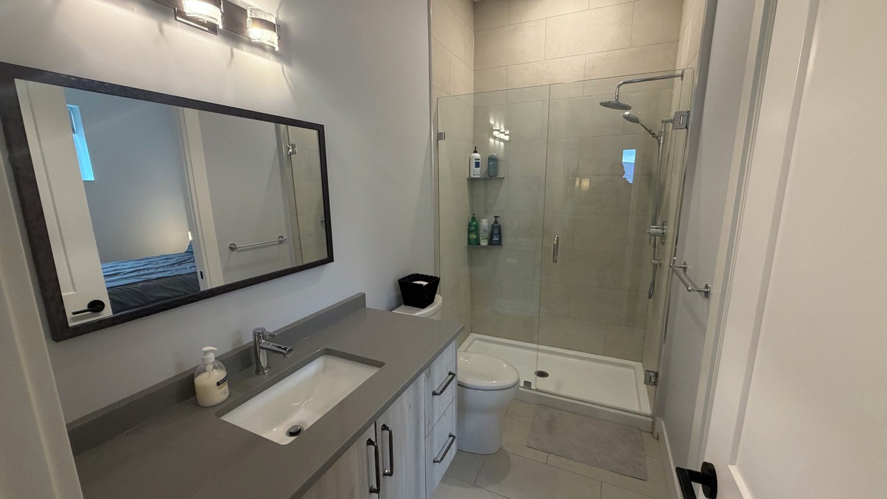 Photo of Bathroom in Okanagan-Similkameen