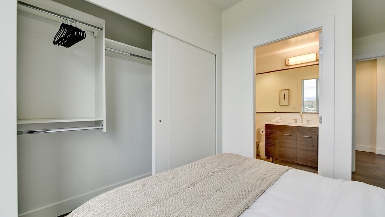 Photo of Bedroom in Cultural District