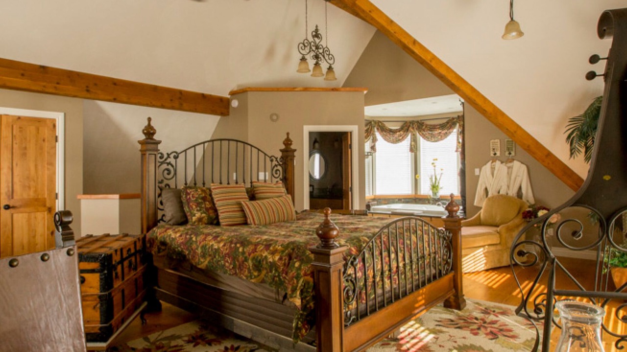 Photo of Bedroom in Fowler Lake