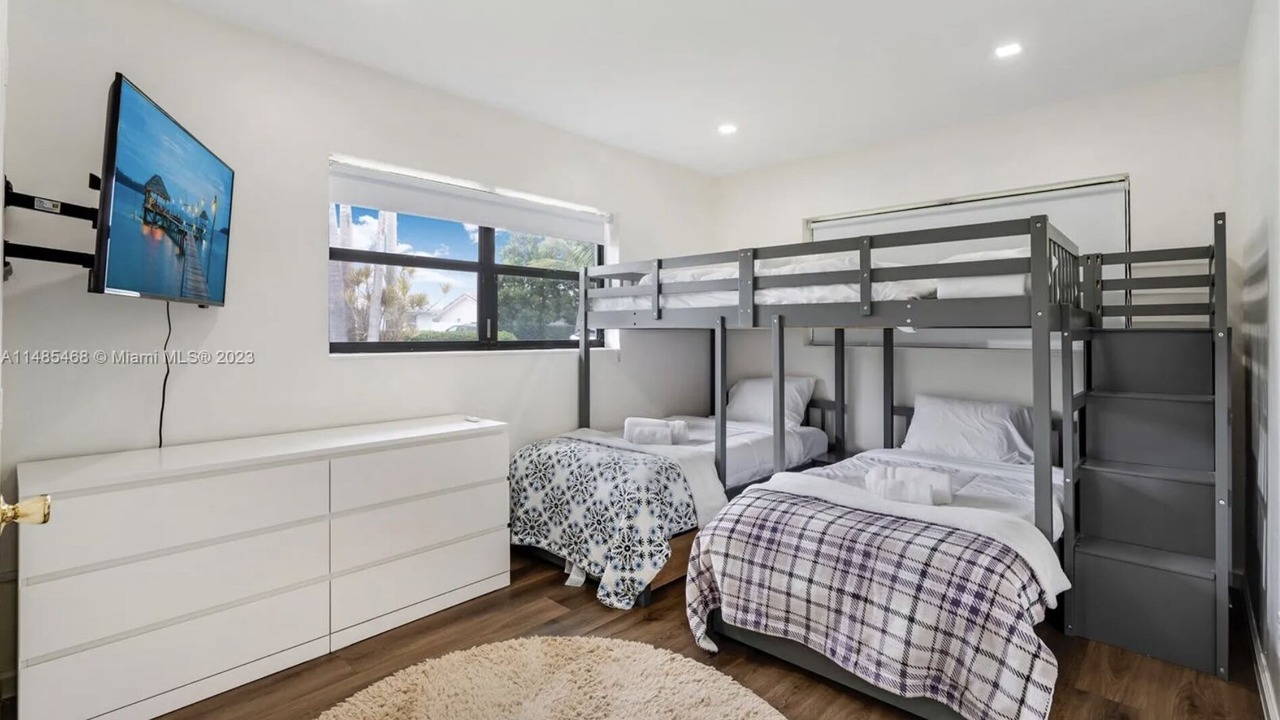 Photo of Bedroom in Pompano Isles