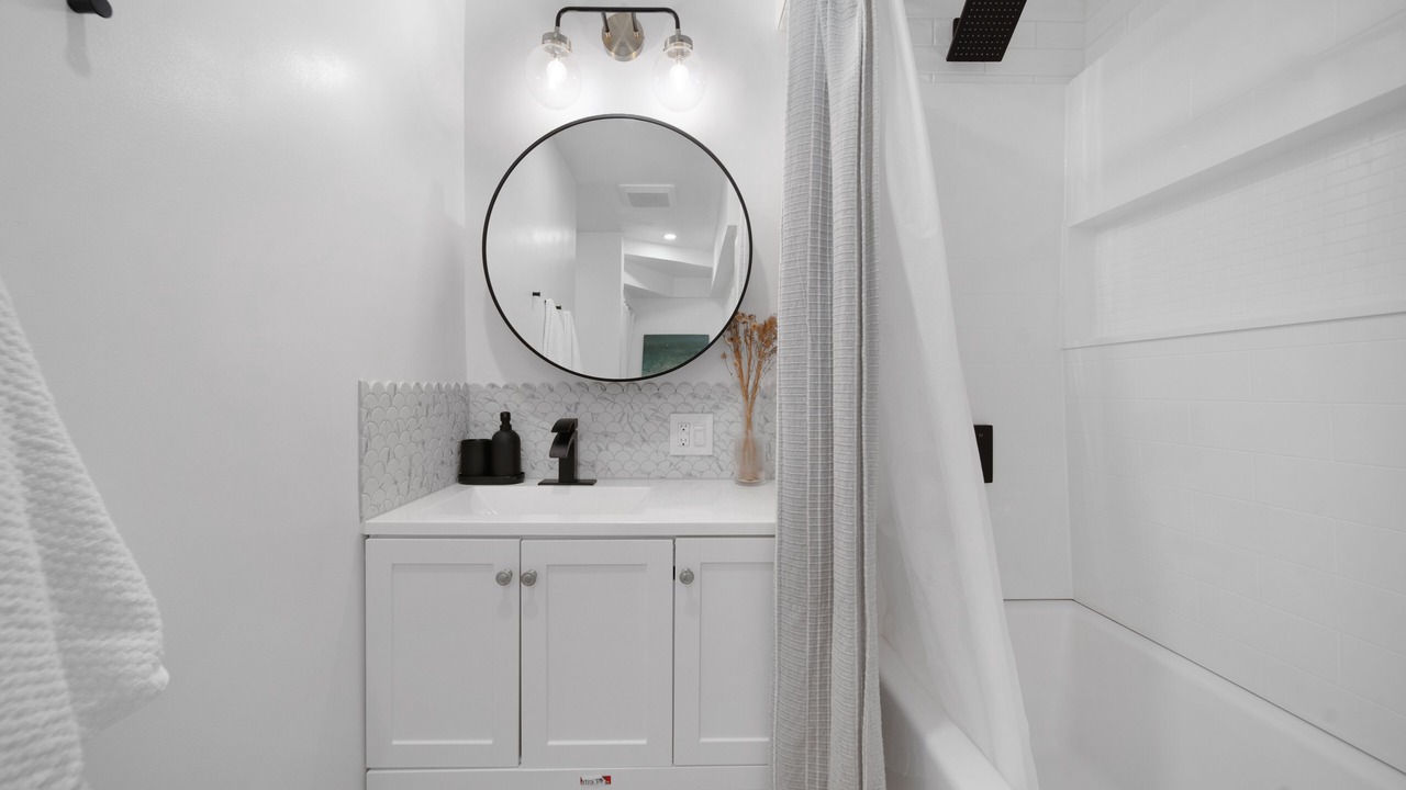 Photo of Bathroom in Regional District of Nanaimo