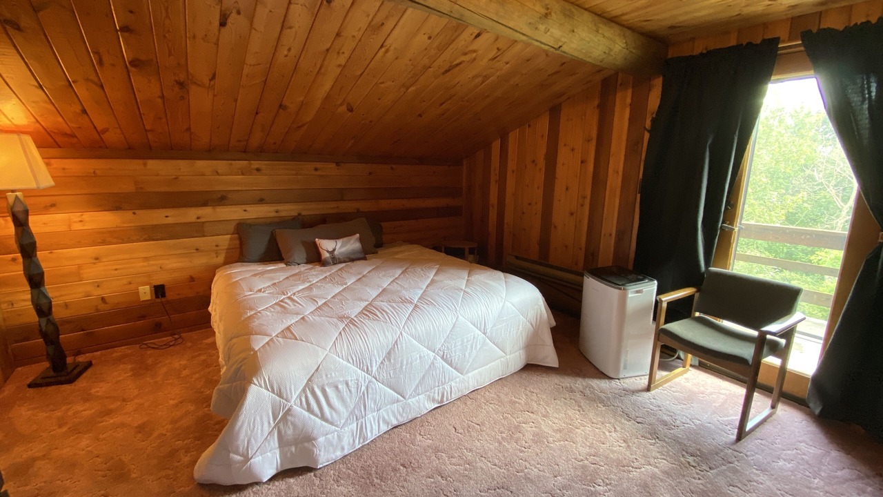 Photo of Bedroom in Nipawin