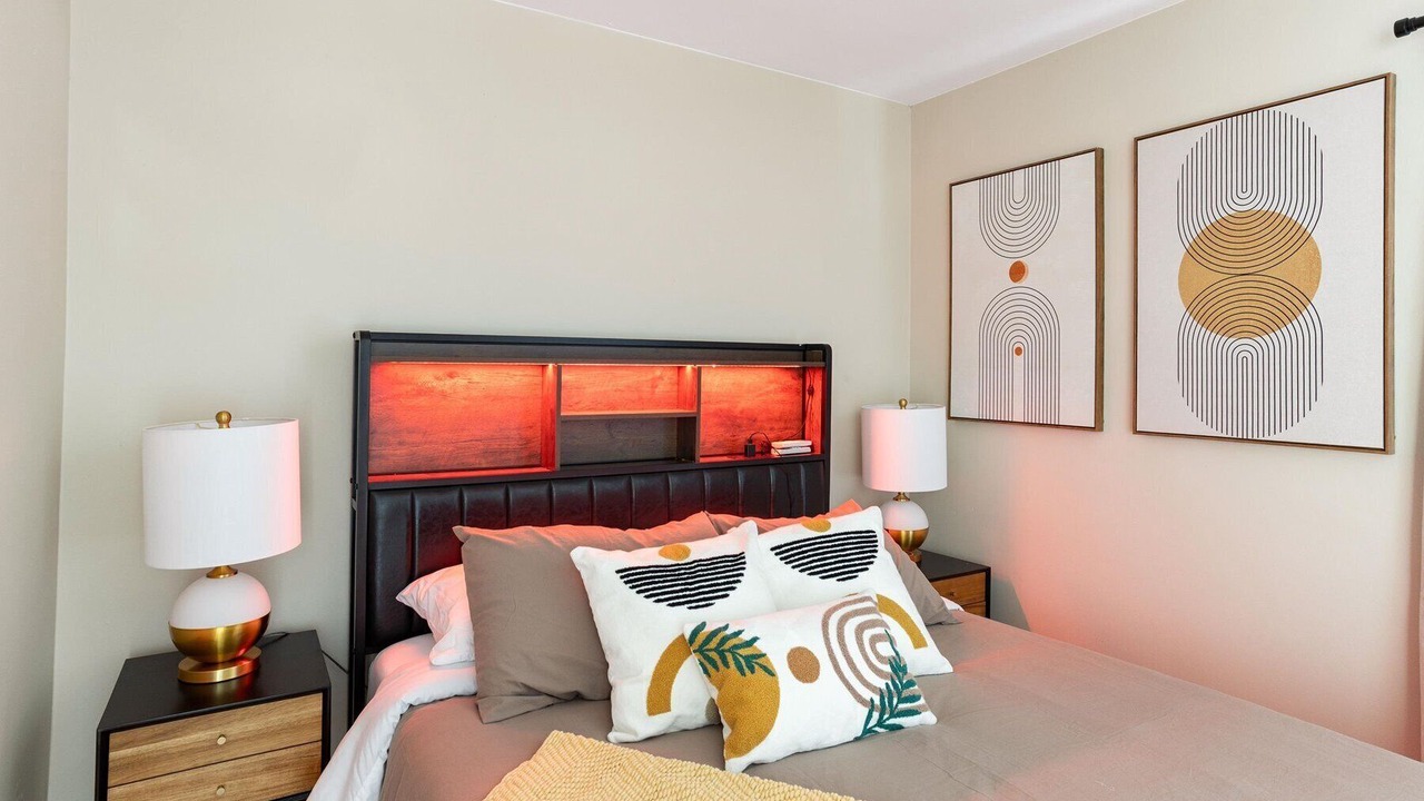 Photo of Bedroom in Aurora