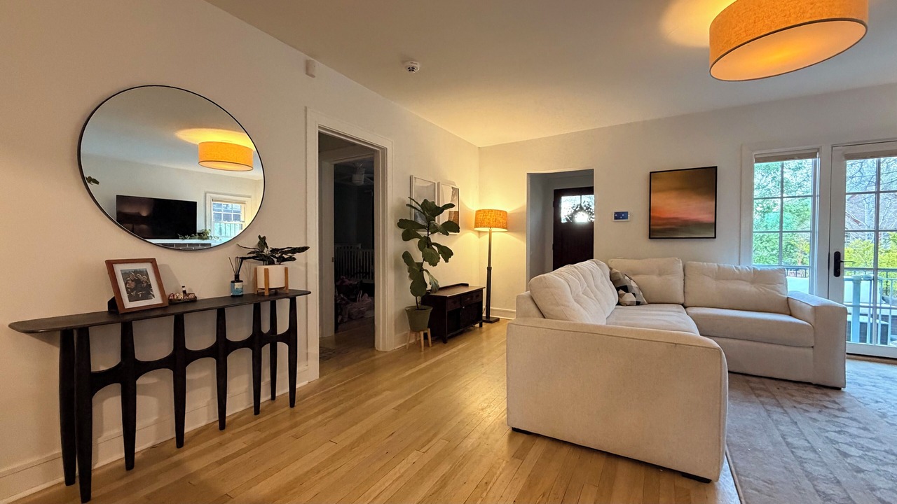 Photo of Livingroom in North Park Hill