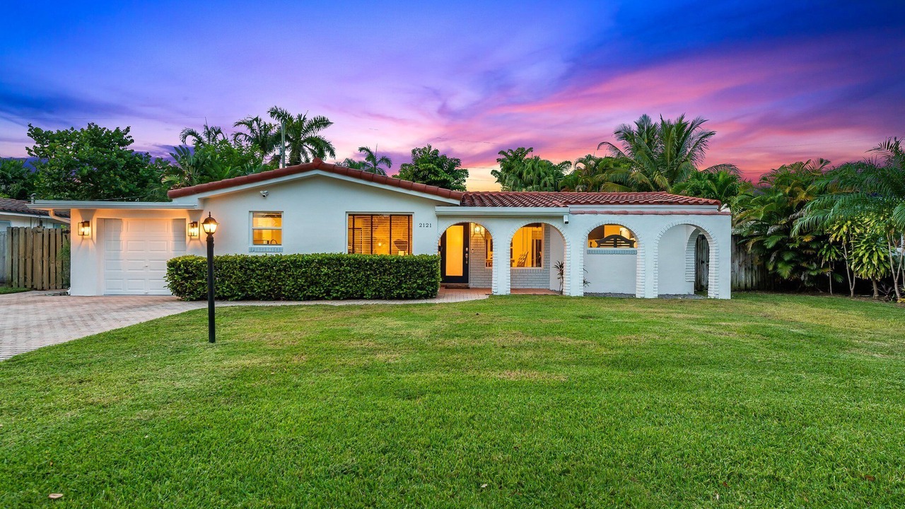 Photo of Outdoor in Lighthouse Point