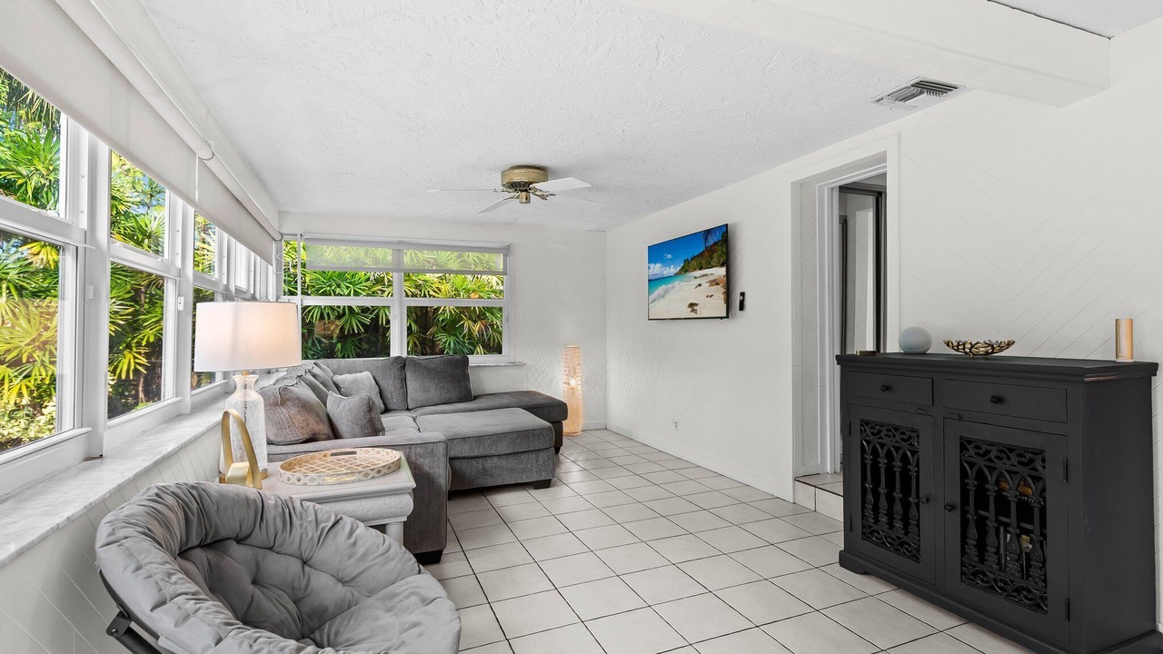 Photo of Livingroom in Lighthouse Point