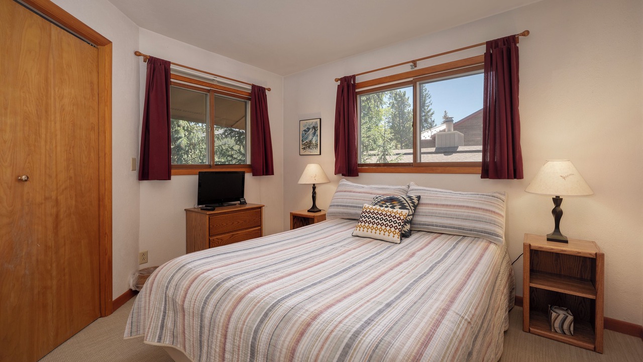 Photo of Bedroom in Old Town