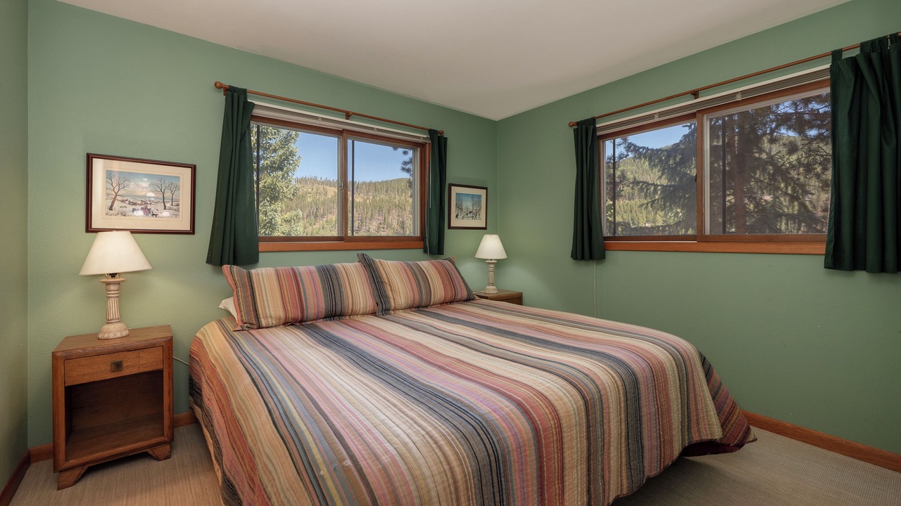 Photo of Bedroom in Old Town