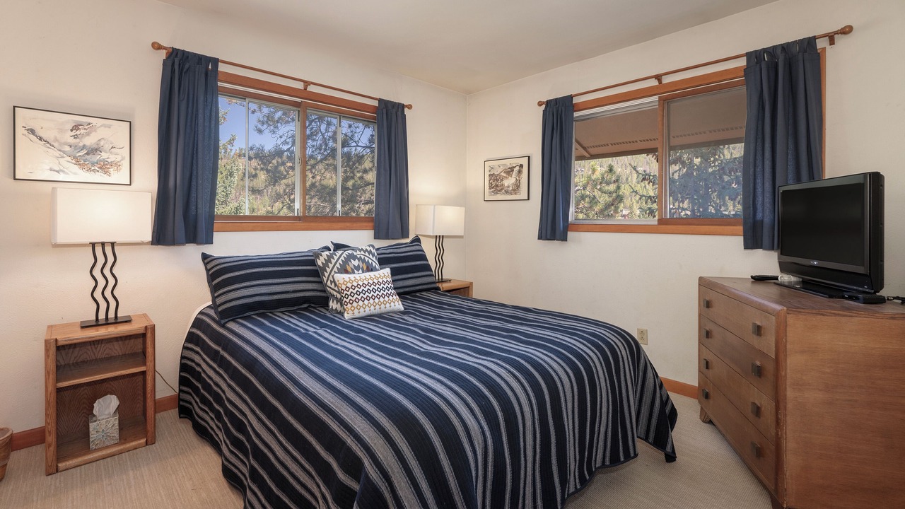 Photo of Bedroom in Old Town