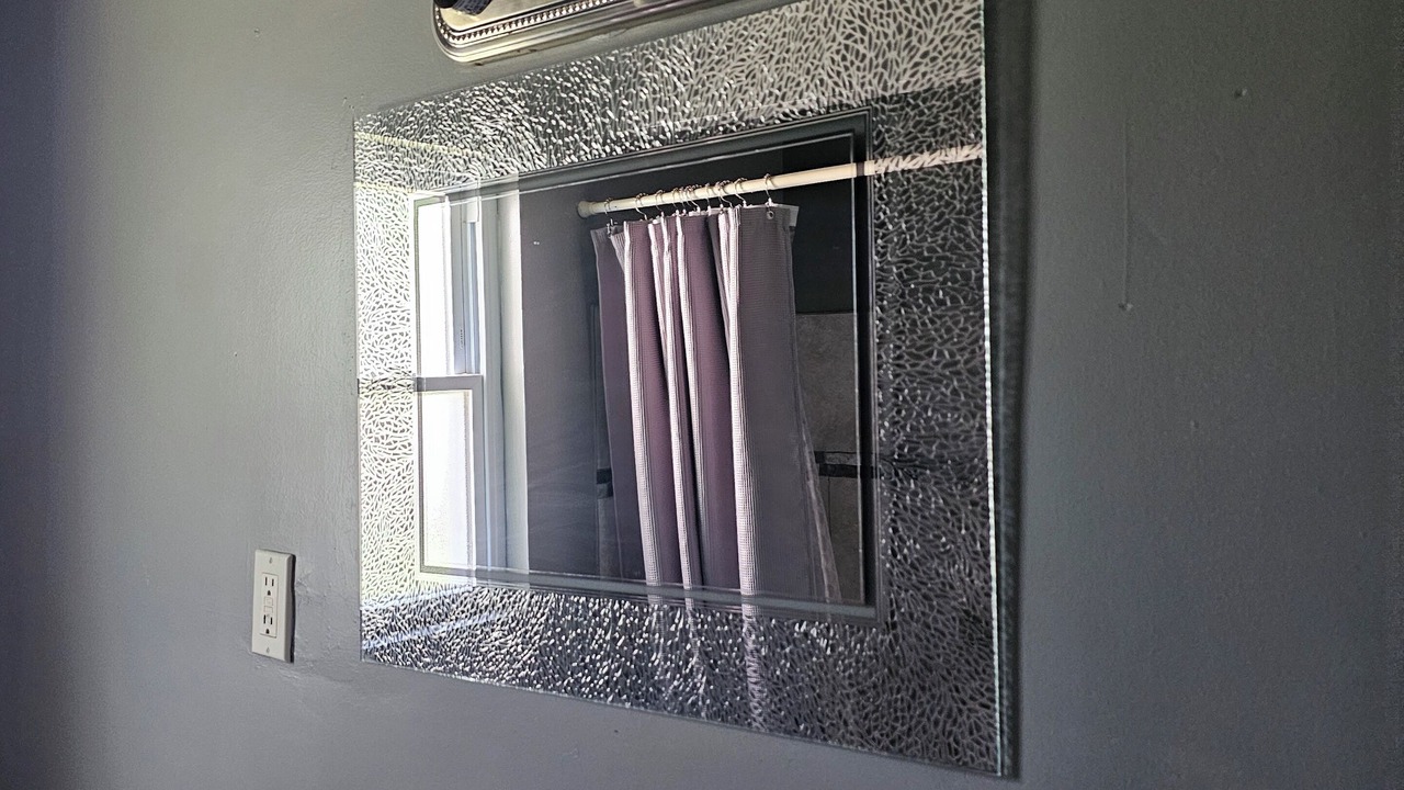 Photo of Bathroom in East Cleveland