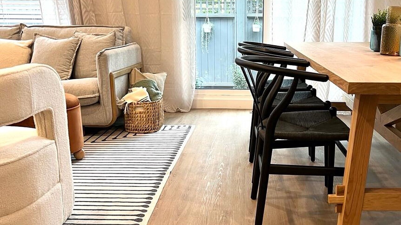 Photo of Livingroom in East Kootenay