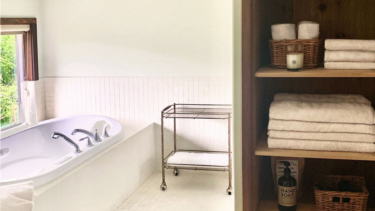 Photo of Bathroom in Saanich