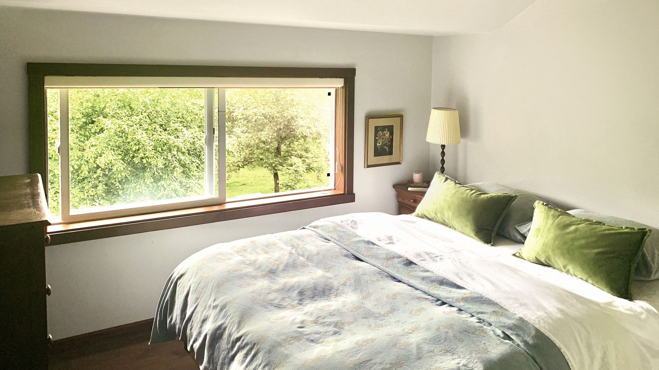 Photo of Bedroom in Saanich