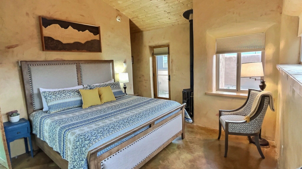 Photo of Others in Taos