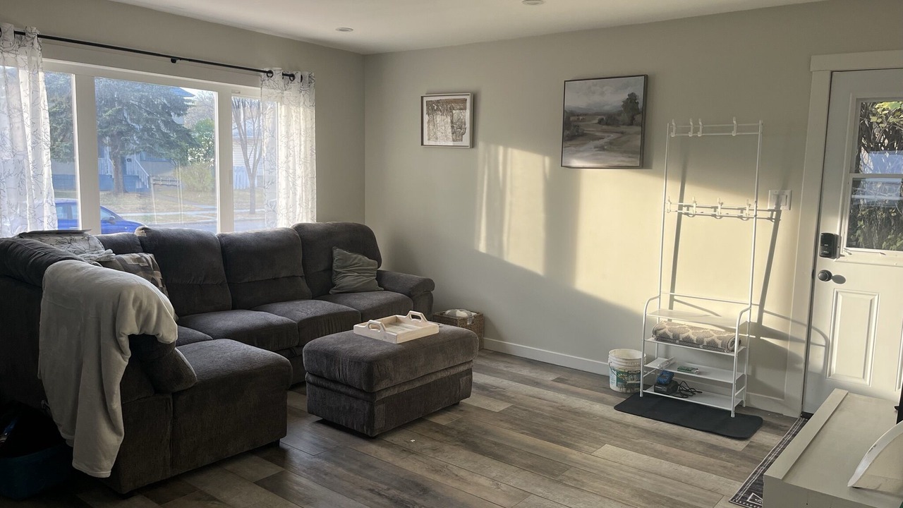 Photo of Livingroom in Northwest Edmonton