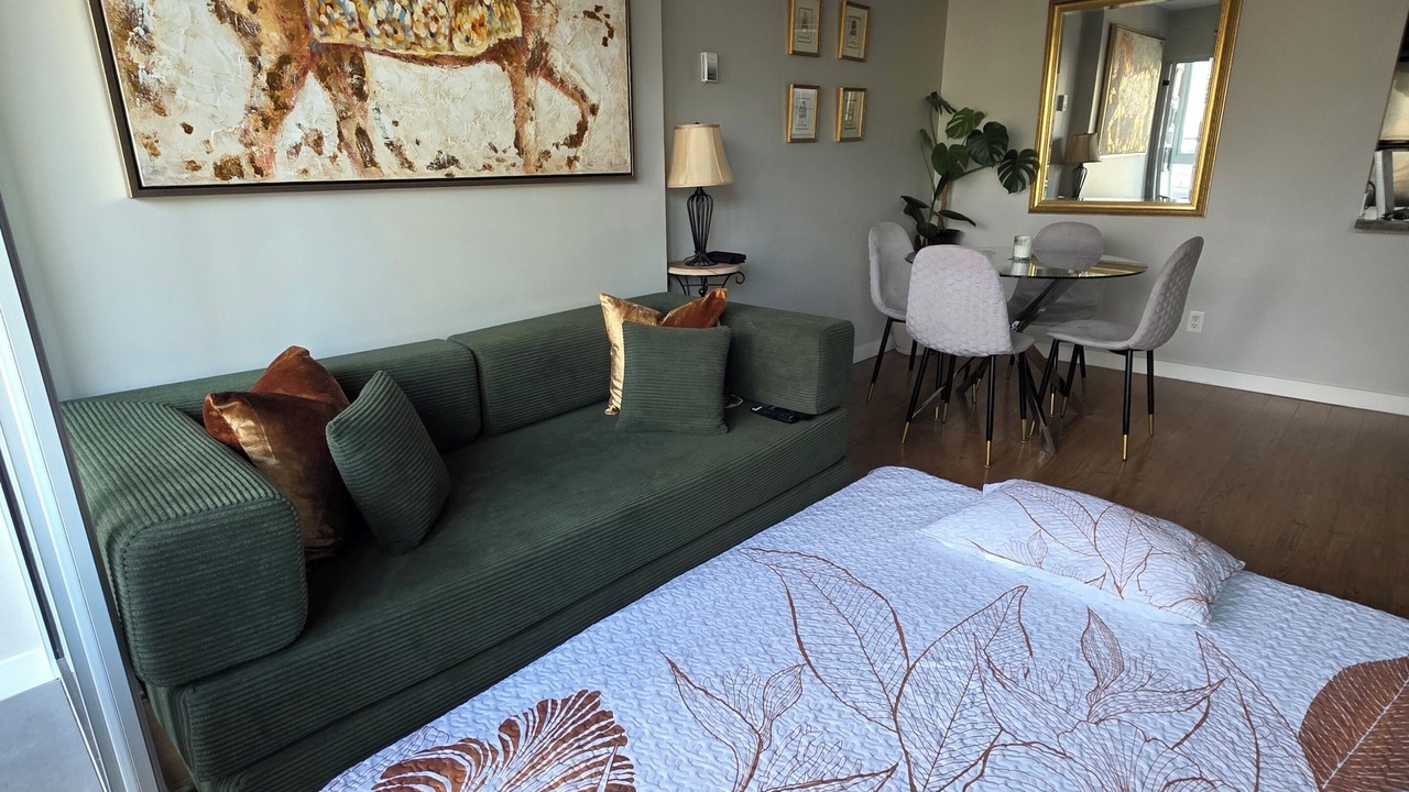 Photo of Livingroom in Central