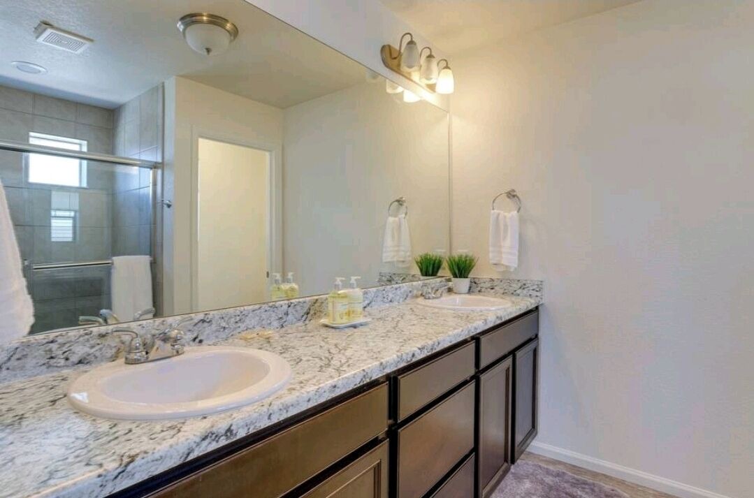 Photo of Bathroom in Gateway