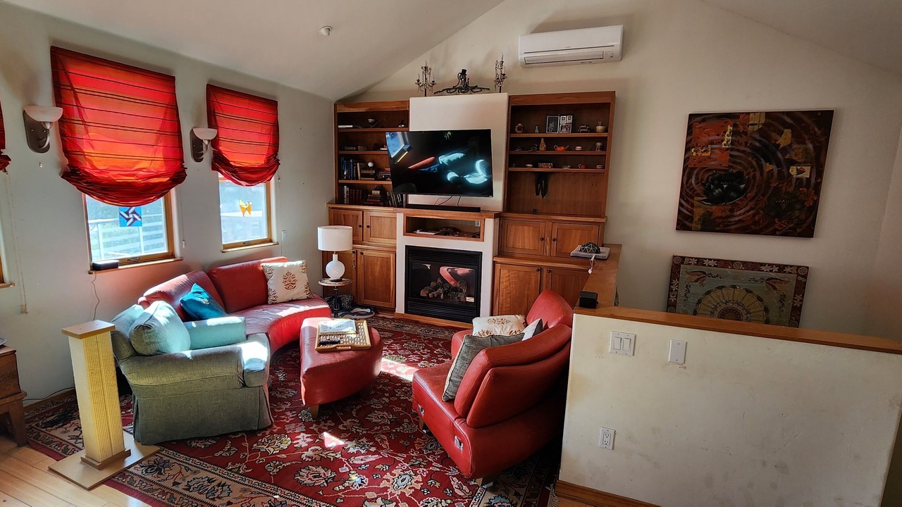 Photo of Bedroom in Basalt