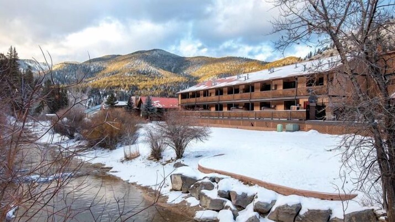 Photo of Outdoor in Red River