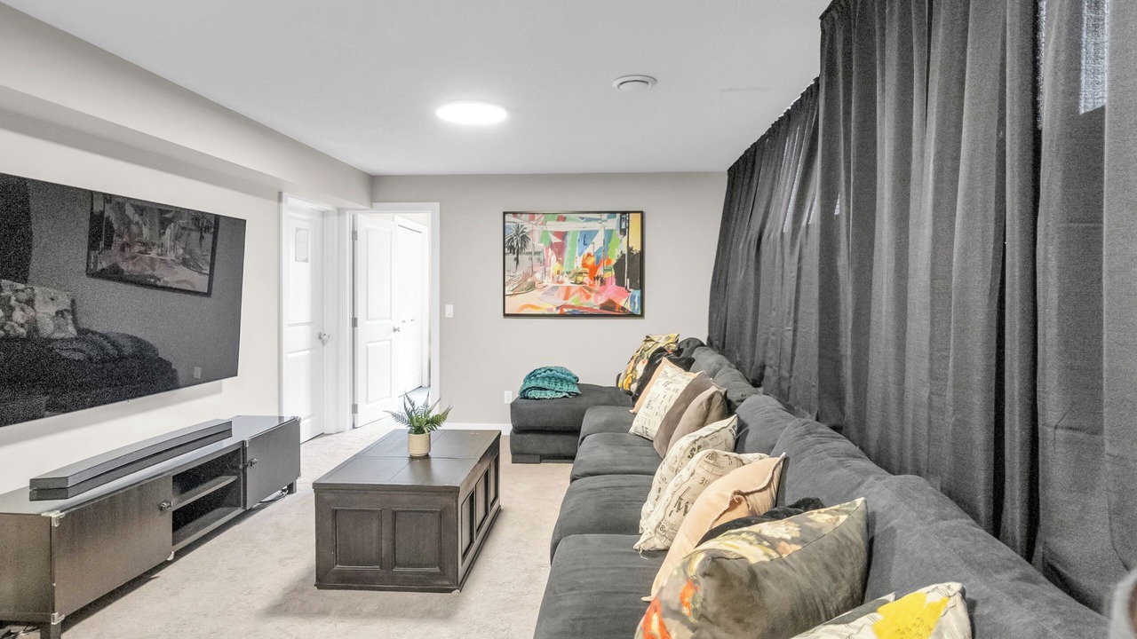 Photo of Livingroom in Cochrane