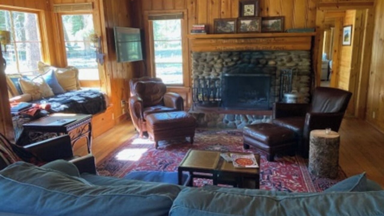 Photo of Livingroom in Almont
