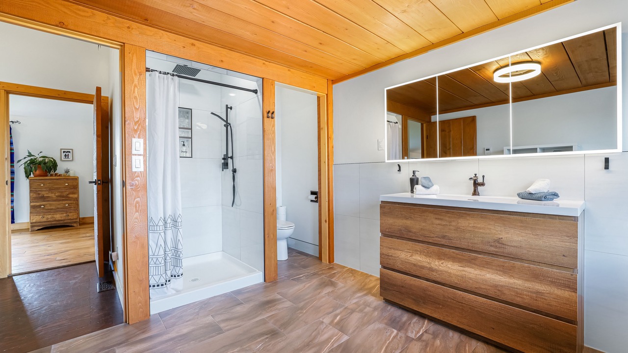 Photo of Bathroom in East Kootenay
