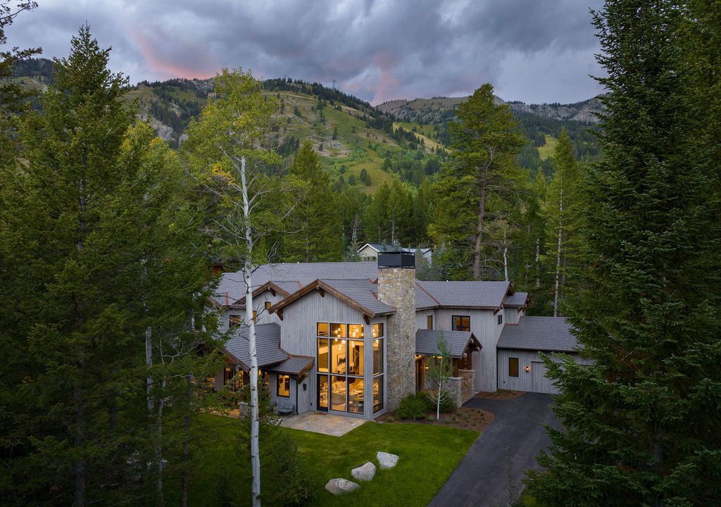 Photo of Outdoor in Teton Village