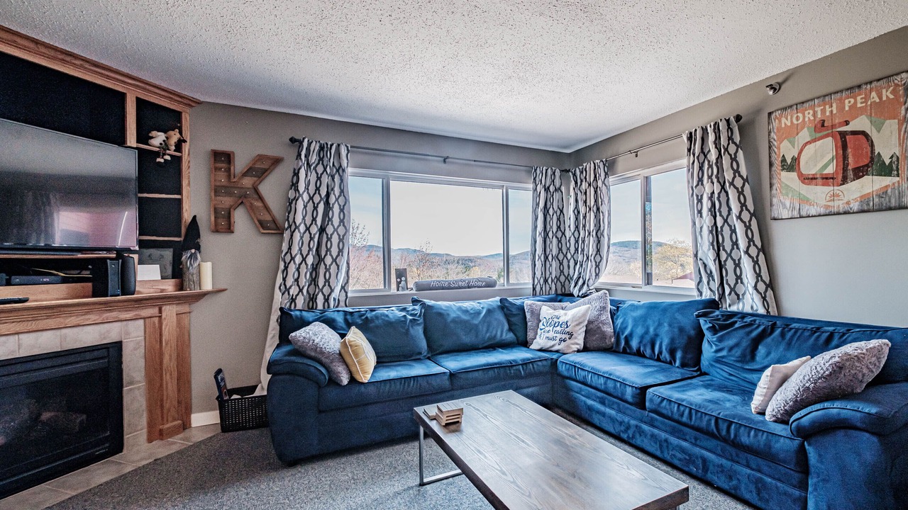 Photo of Livingroom in Sunday River Area