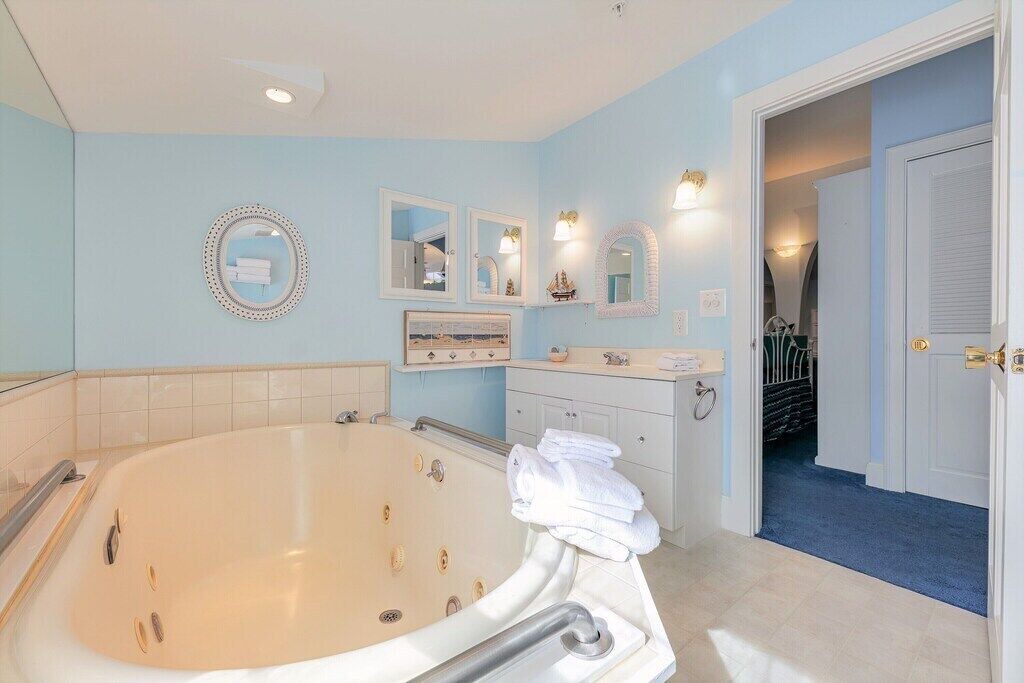 Photo of Bathroom in Lincolnville