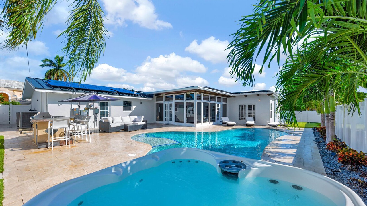 Photo of Outdoor in Lighthouse Point