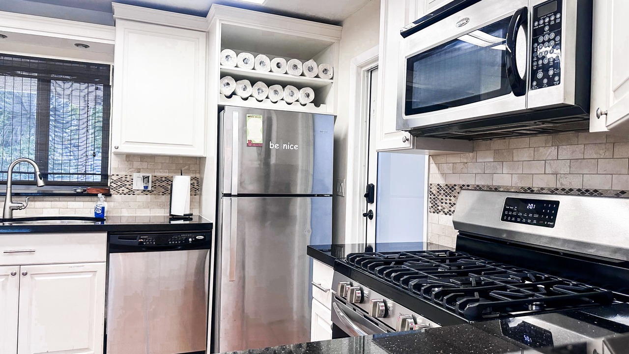 Photo of Kitchen in Citrus Isles