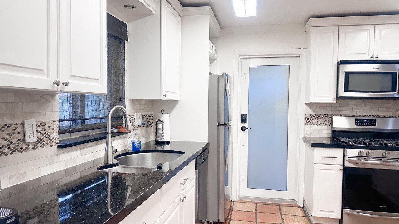 Photo of Kitchen in Citrus Isles