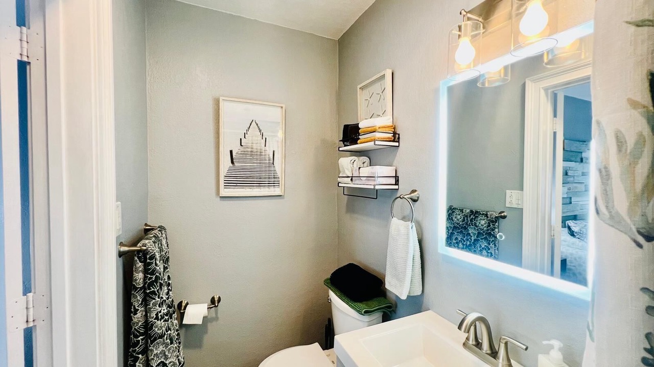 Photo of Bathroom in Parrot Cove