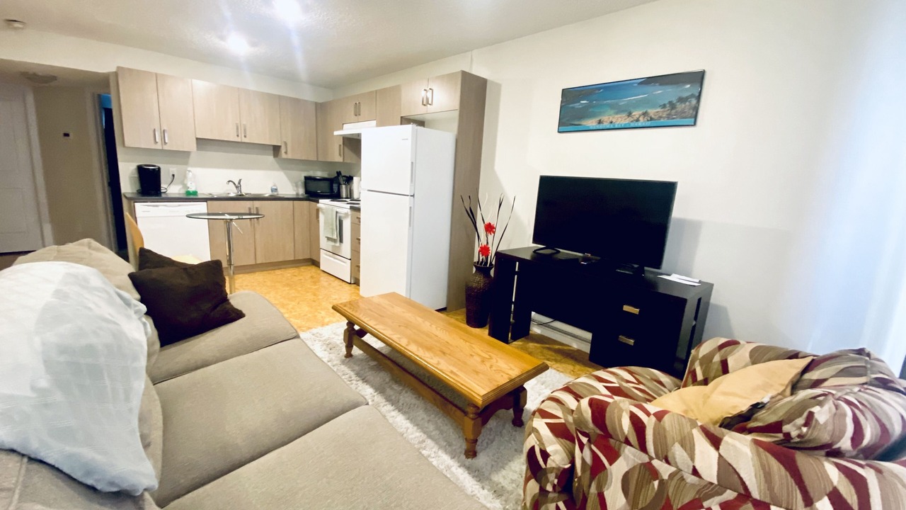 Photo of Livingroom in Fort Saskatchewan