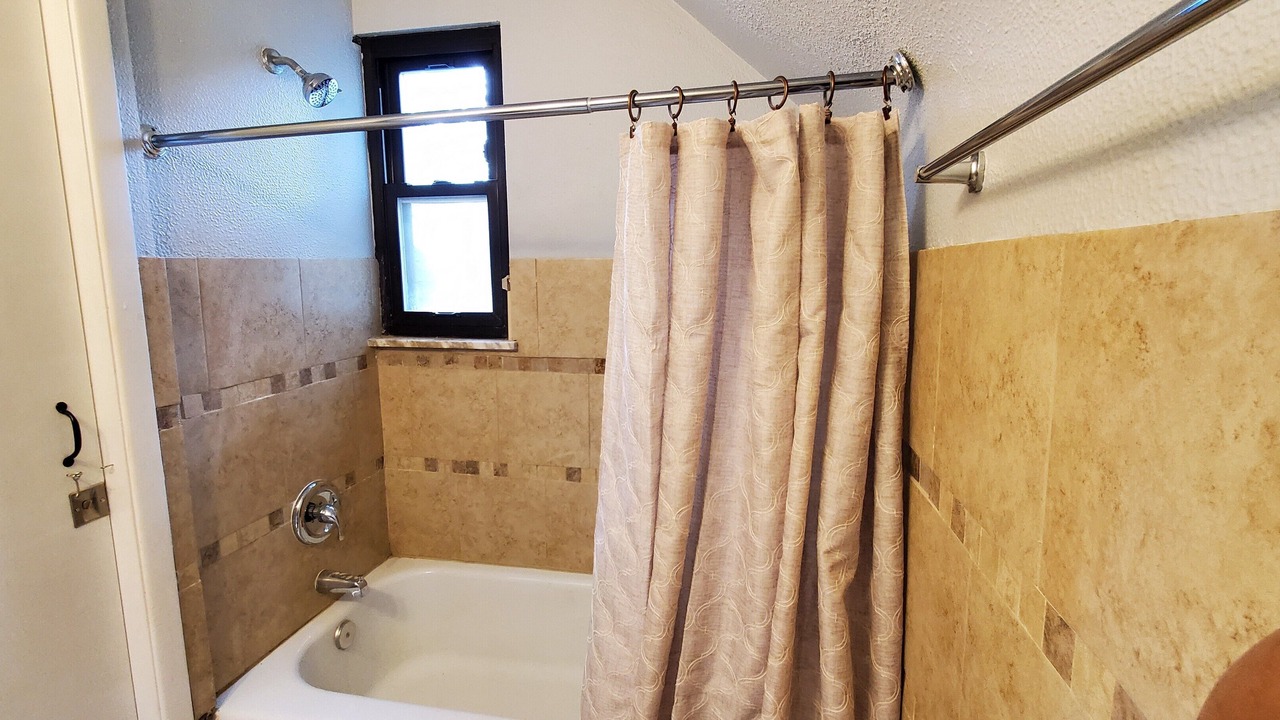 Photo of Bathroom in Euclid
