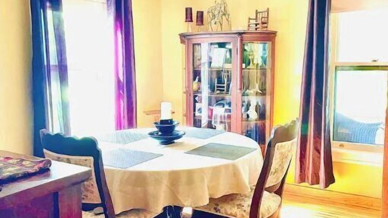 Photo of Livingroom in Warrensburg