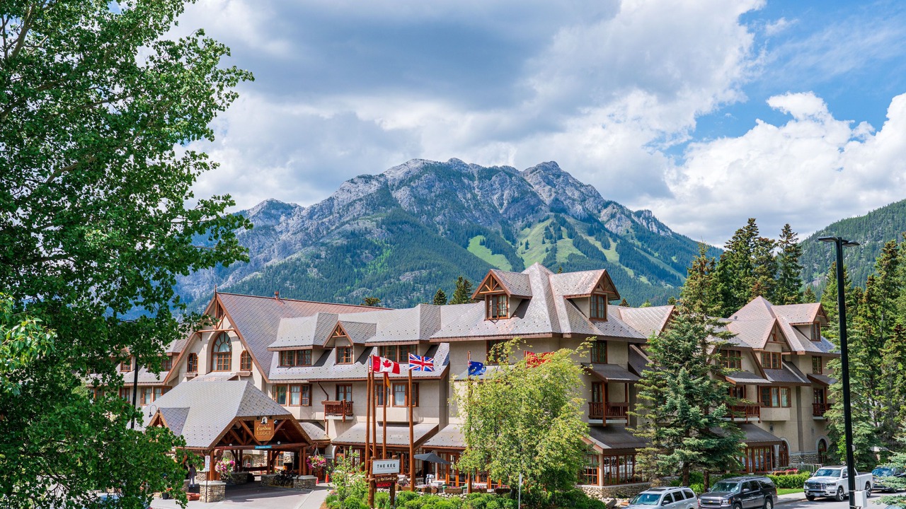 Photo of Others in Banff