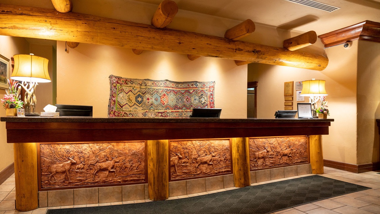 Photo of Others in Banff