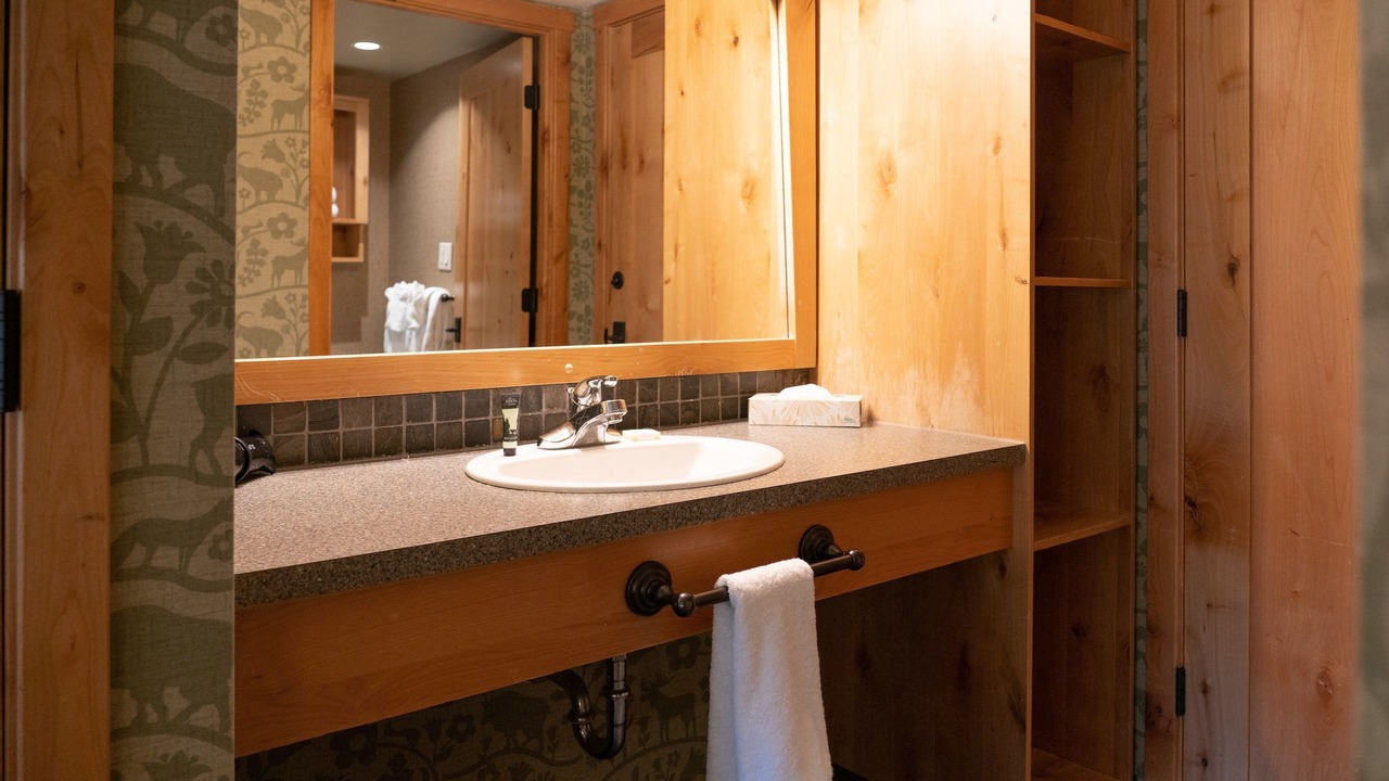 Photo of Bathroom in Banff