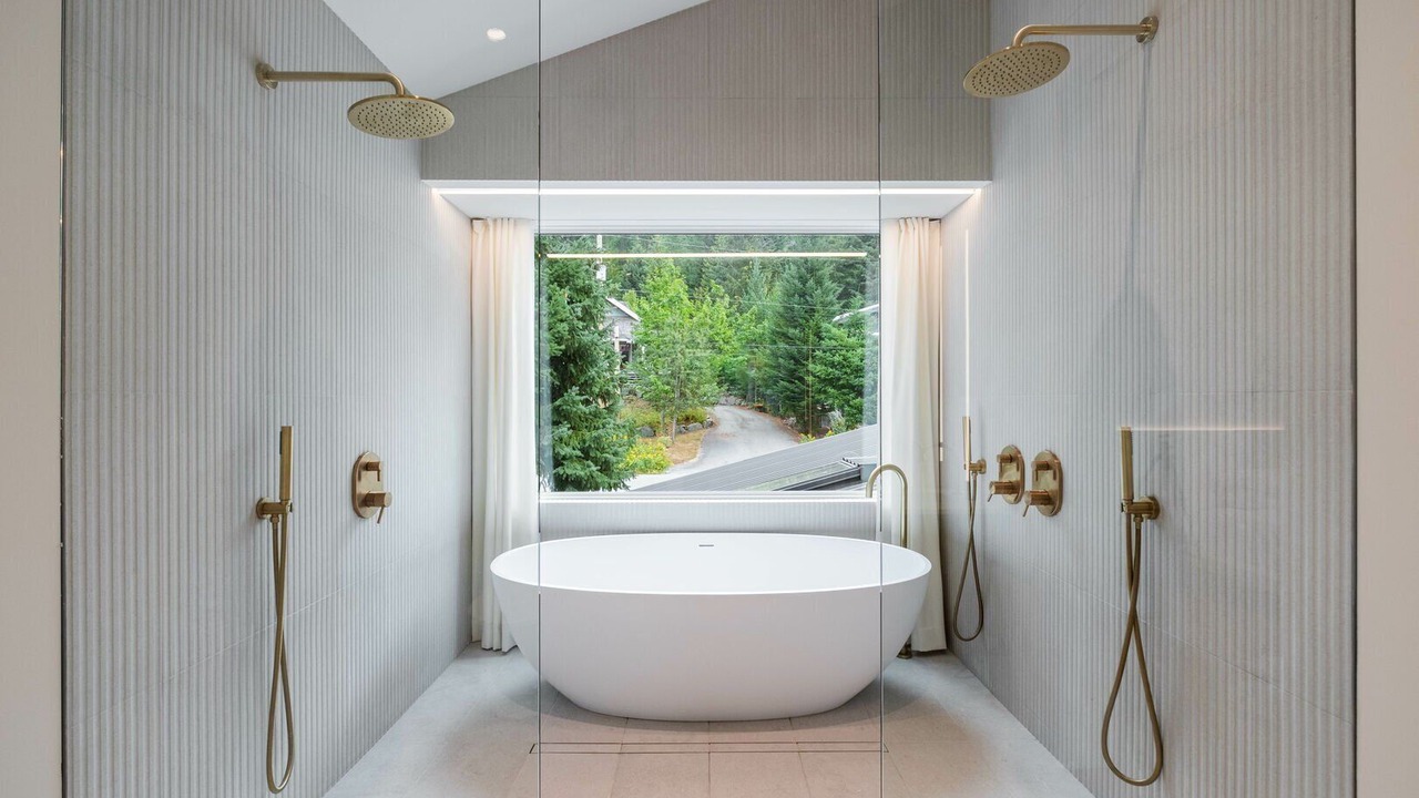 Photo of Bathroom in Blackcomb