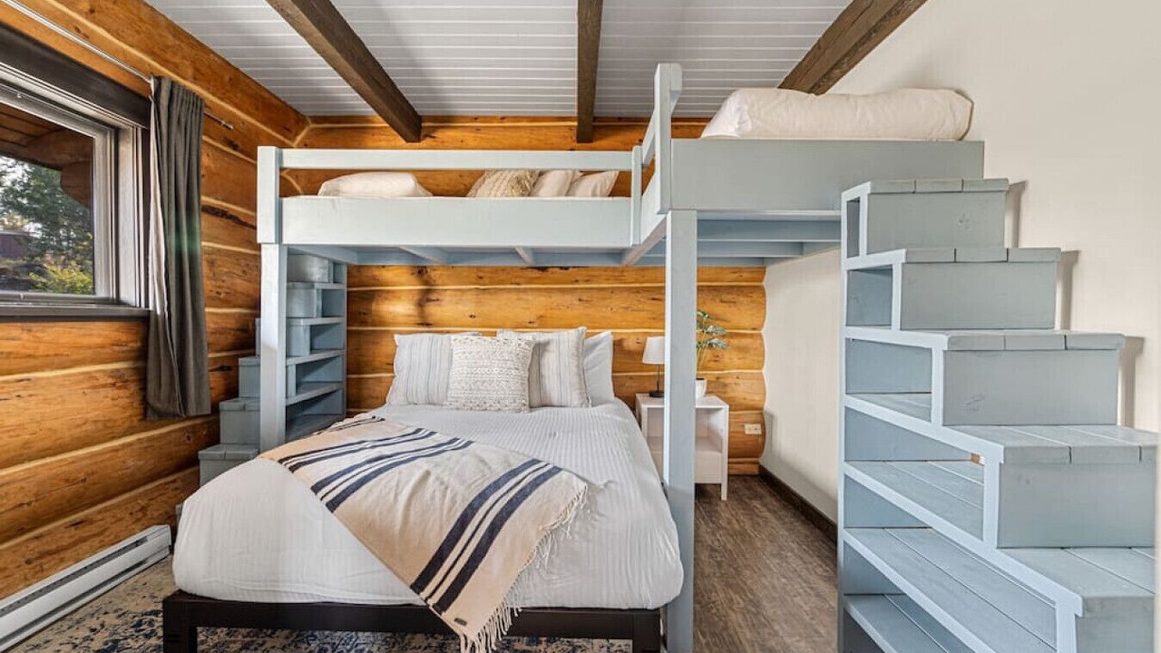 Photo of Bedroom in East Kootenay