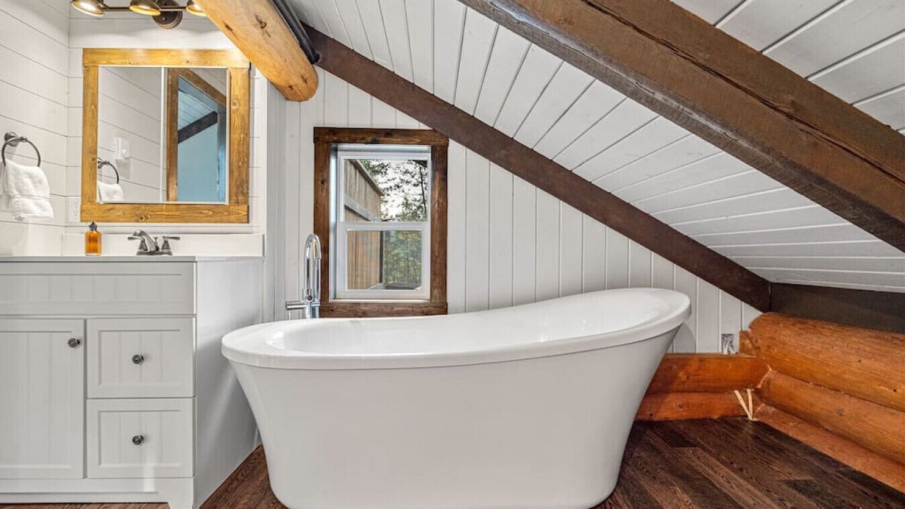 Photo of Bathroom in East Kootenay