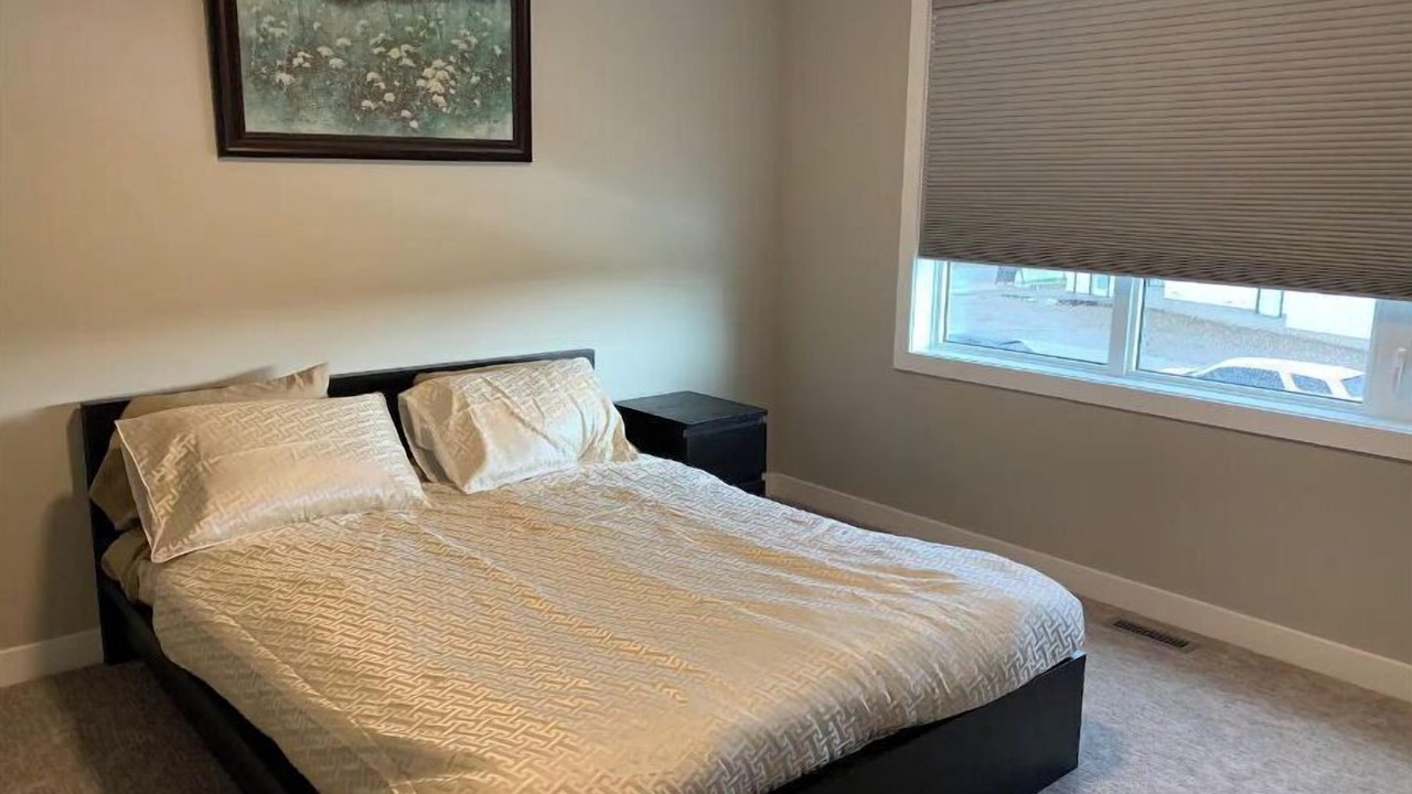 Photo of Bedroom in Red Deer