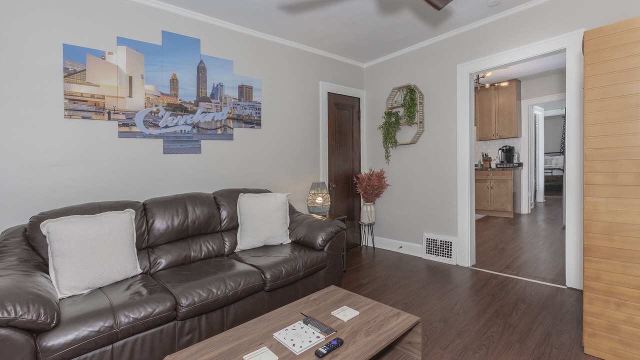 Photo of Livingroom in Cleveland