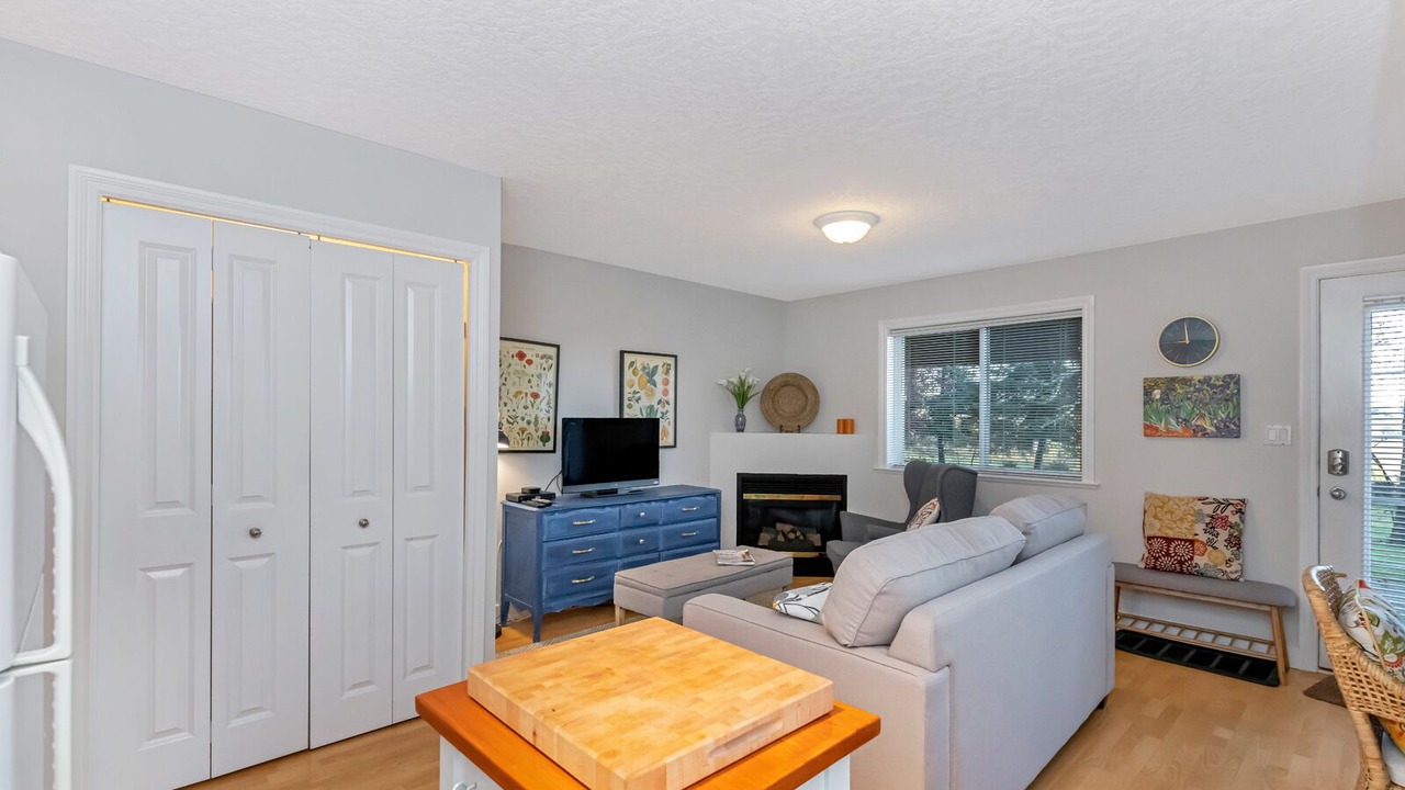Photo of Livingroom in Victoria