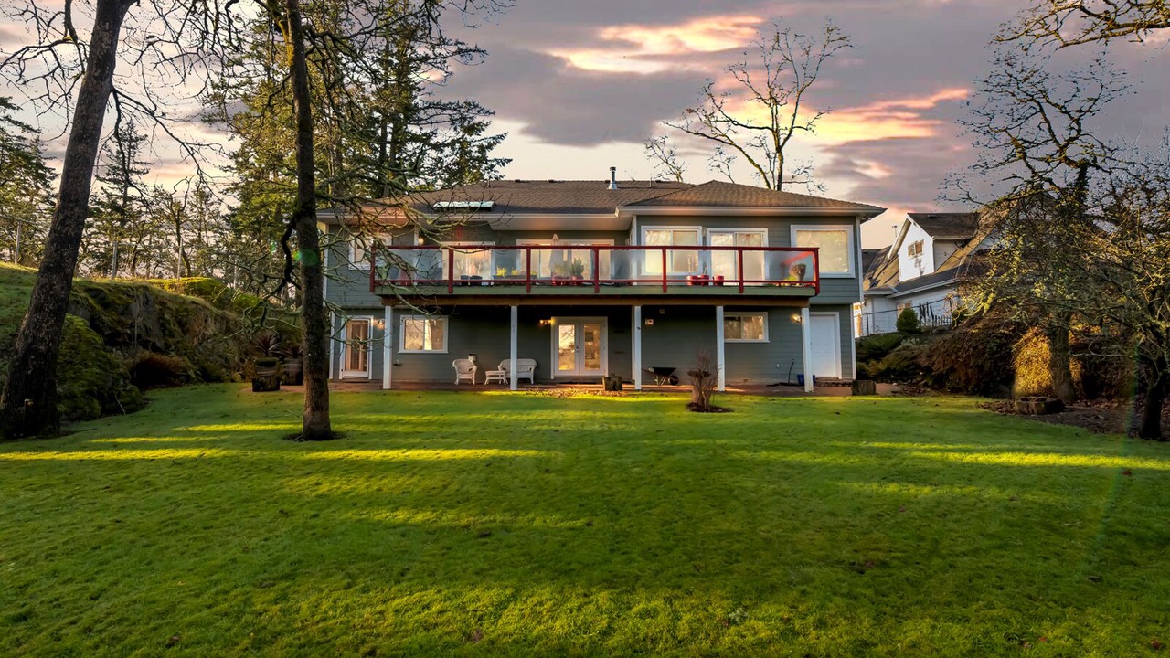 Photo of Outdoor in Victoria
