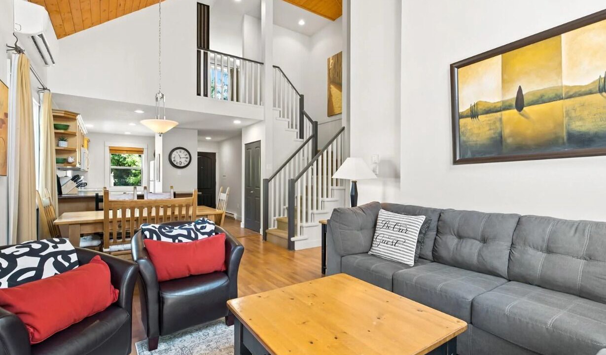 Photo of Livingroom in Regional District of Nanaimo