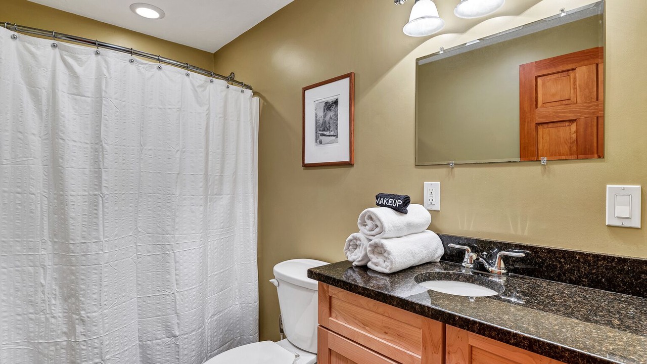 Photo of Bathroom in Bartlett
